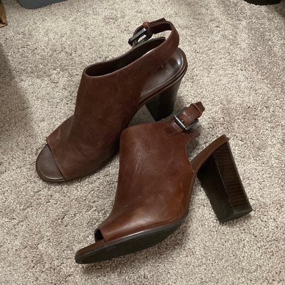 Ralph Lauren Shoes - Ralph Lauren Odessa Leather Slingback Heel Brown Size 9